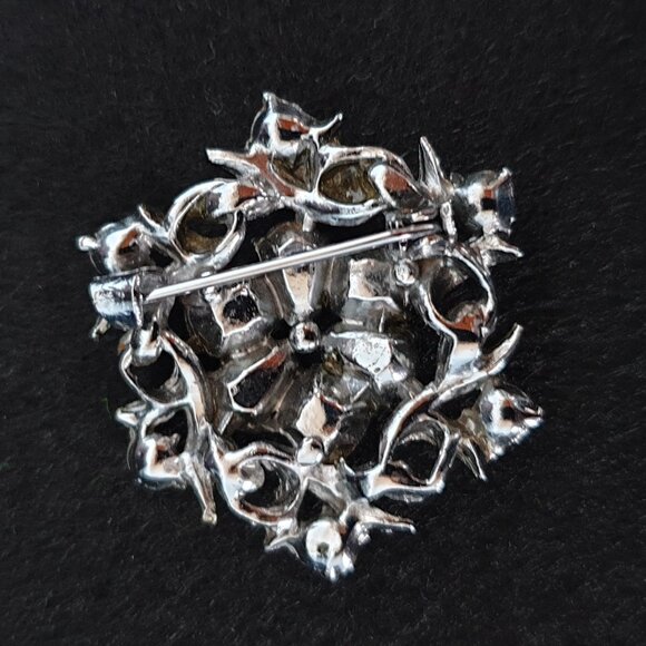 Vintage 1970s Turquoise Marbled Art Glass Pinwheel Floral Silver-Tone Brooch - Picture 6 of 11